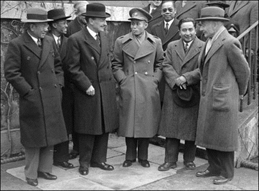 General Aung San and Clement Attlee in January 1947