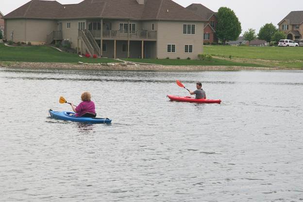 Family canoing