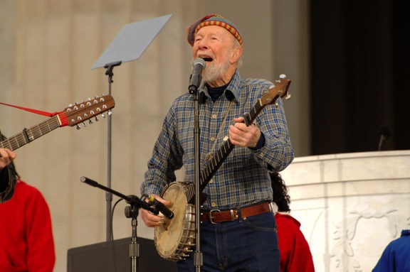 Pete Seeger singing at Obama's first inauguration