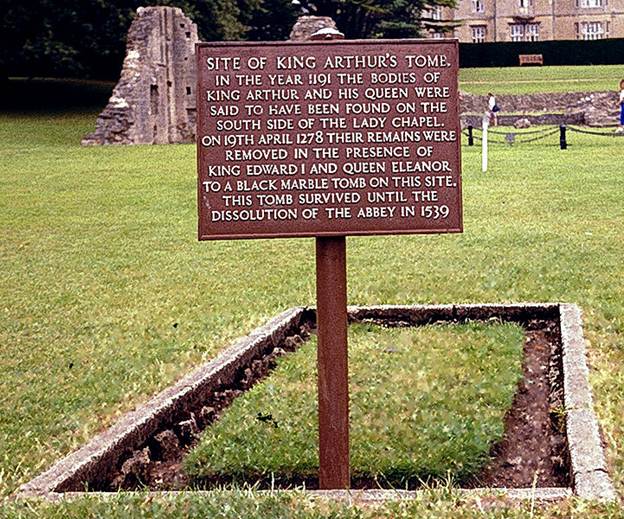  King Arthur and Guinevere's gravesite