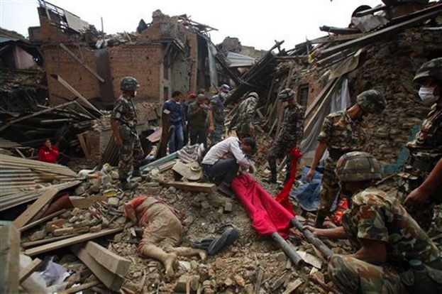 http://pics.mcclatchyinteractive.com/wire_photos/tq2pq3/picture19691556/ALTERNATES/FREE_960/578APTOPIX%20Nepal%20Earthquake.JPEG