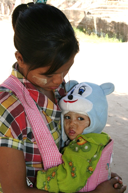 Burmese mother and child