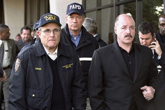 Rudy inspects the 9/11 disaster.