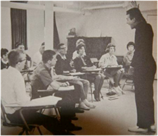 Professor Louie Palmer lecturing